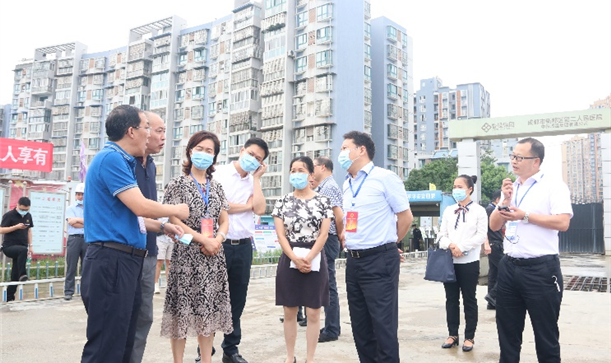 为“凯发在线平台速度”点赞！区人大常委会到二医院迁建项目现场调研