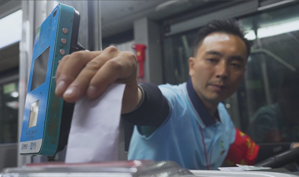 凯发在线平台集团党员教育微视频《党员司机的一天》